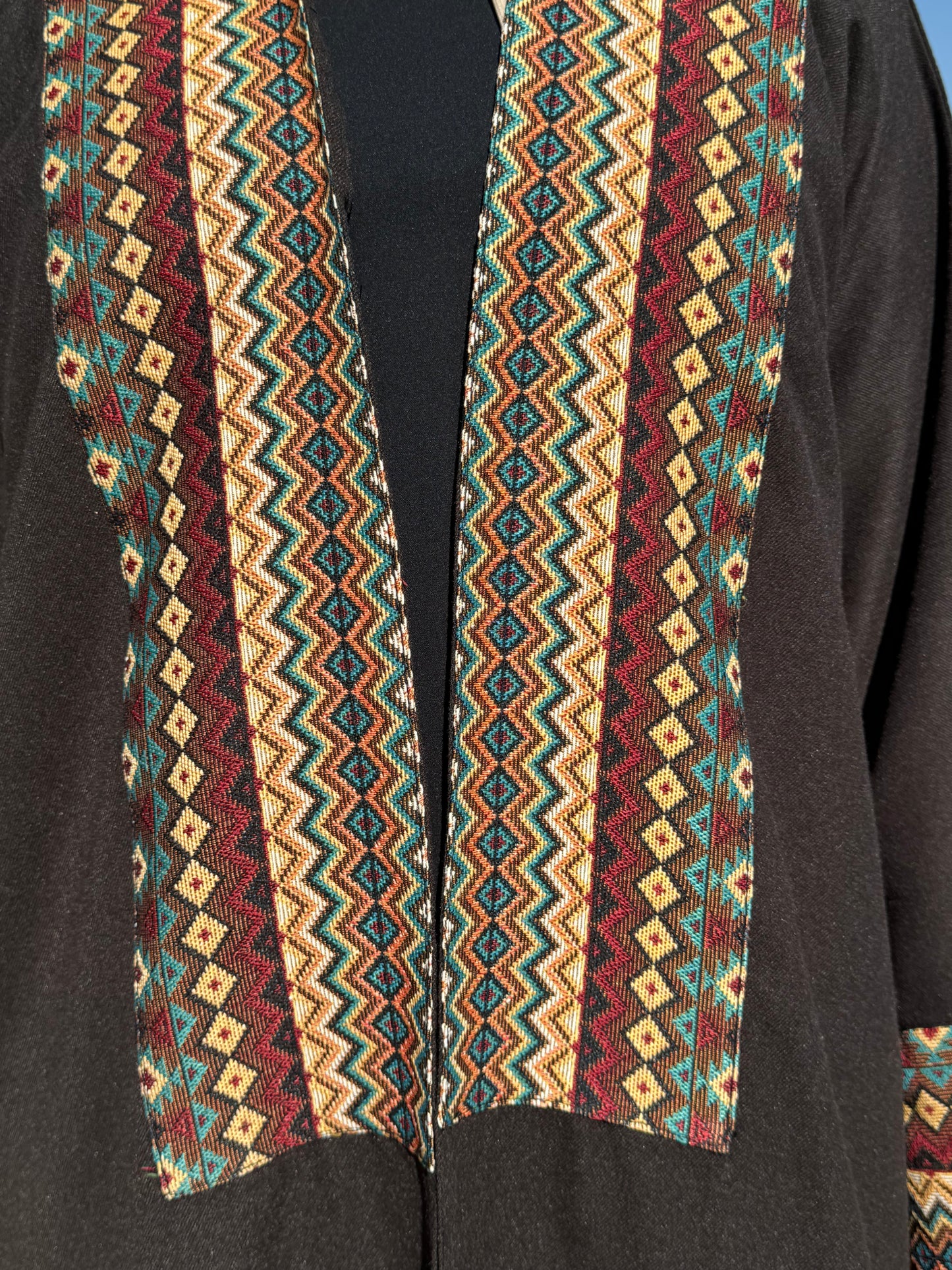 Sadu Winter Abaya - Deep Brown