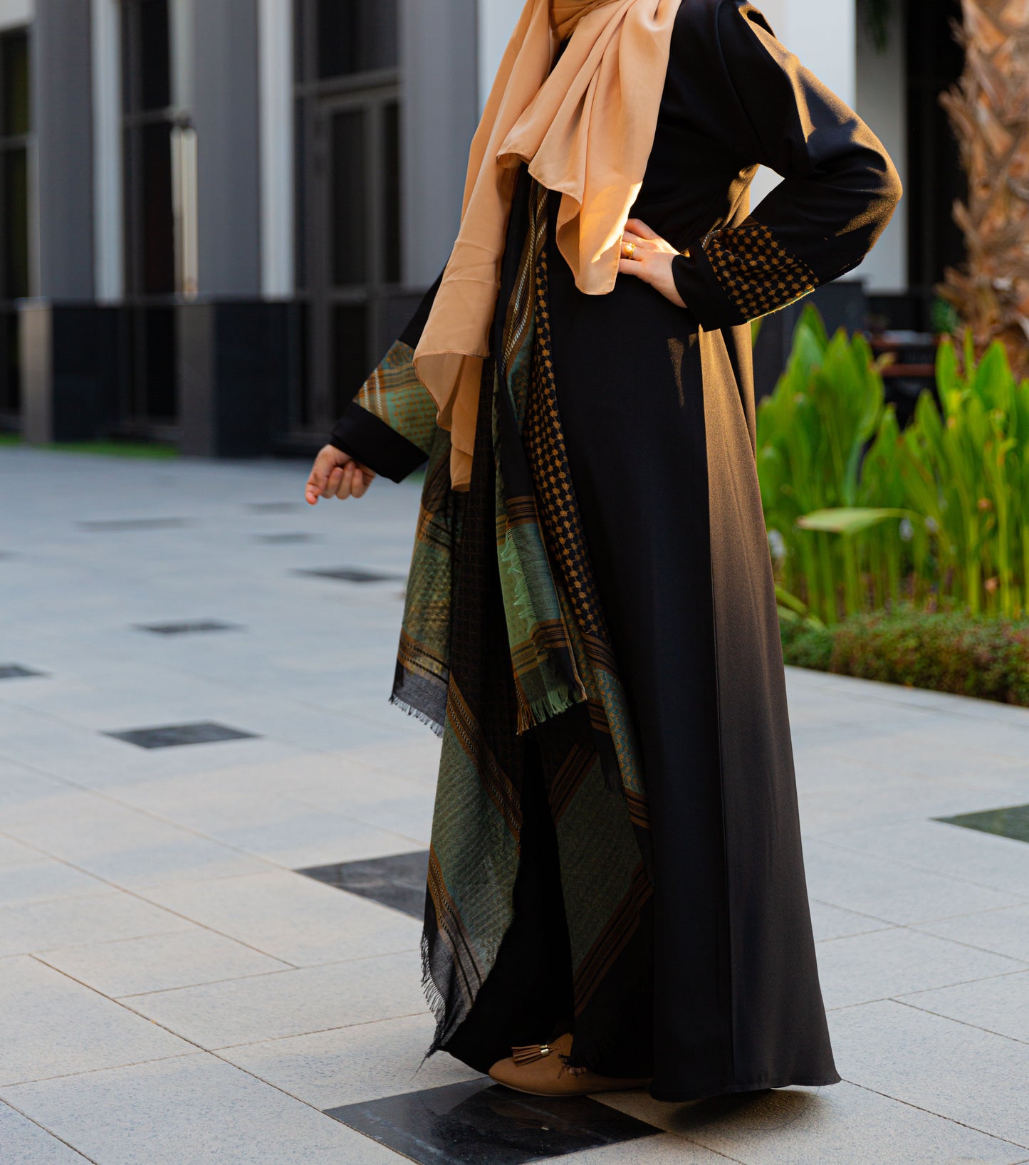 GREEN SHAWL ABAYA